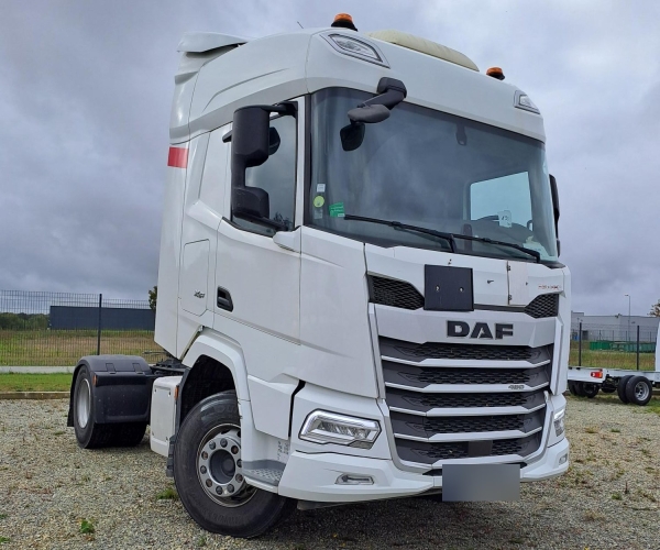 DAF XFn 480 FT 4×2 - 2022 - Camion DAF XF 480 FT d’occasion 2022 – vue trois-quarts avant