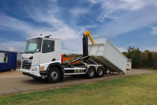 DAF  XD 450 FAT 6×4 – Bras hydraulique Palfinger